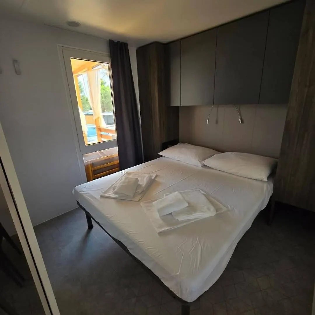 Mobile Home Lucica Drage 0*,